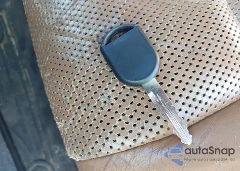 2011 Lincoln Navigator from USA, damaged, VIN 5LMJJ2J54BEJ03380